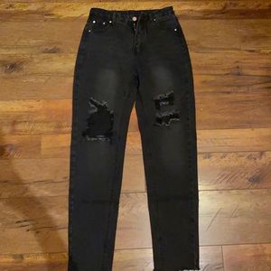 Black mom jeans